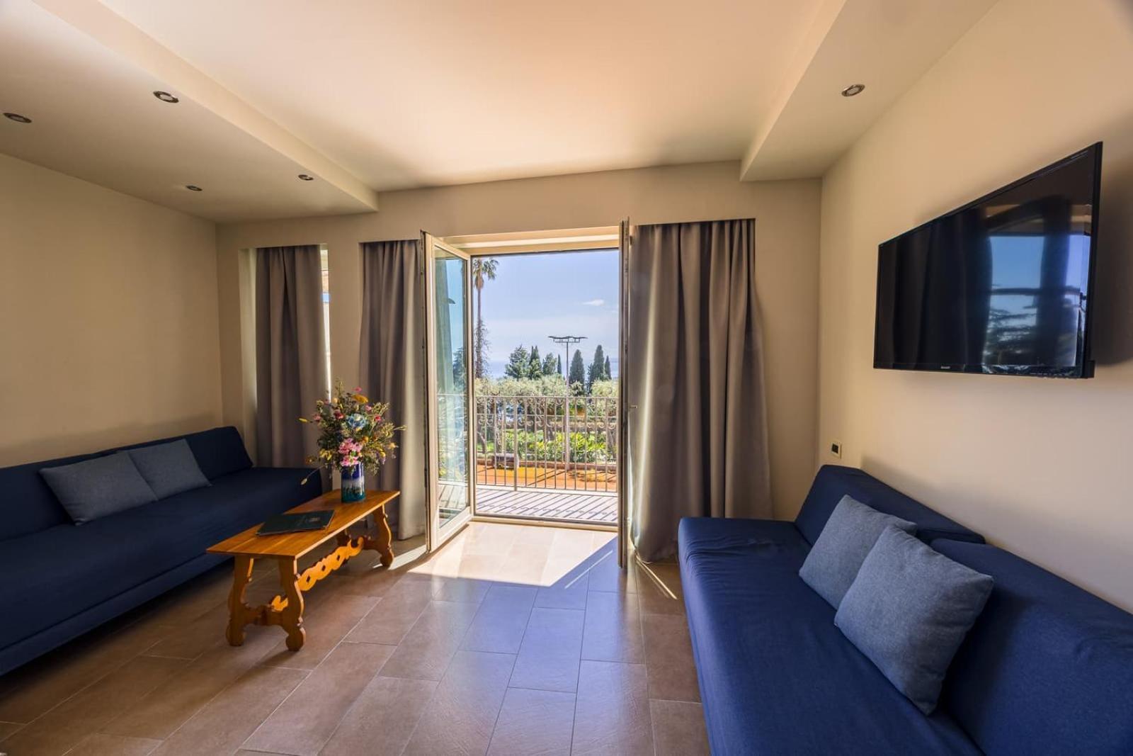 Hotel Villa Paradiso Taormina Exteriör bild